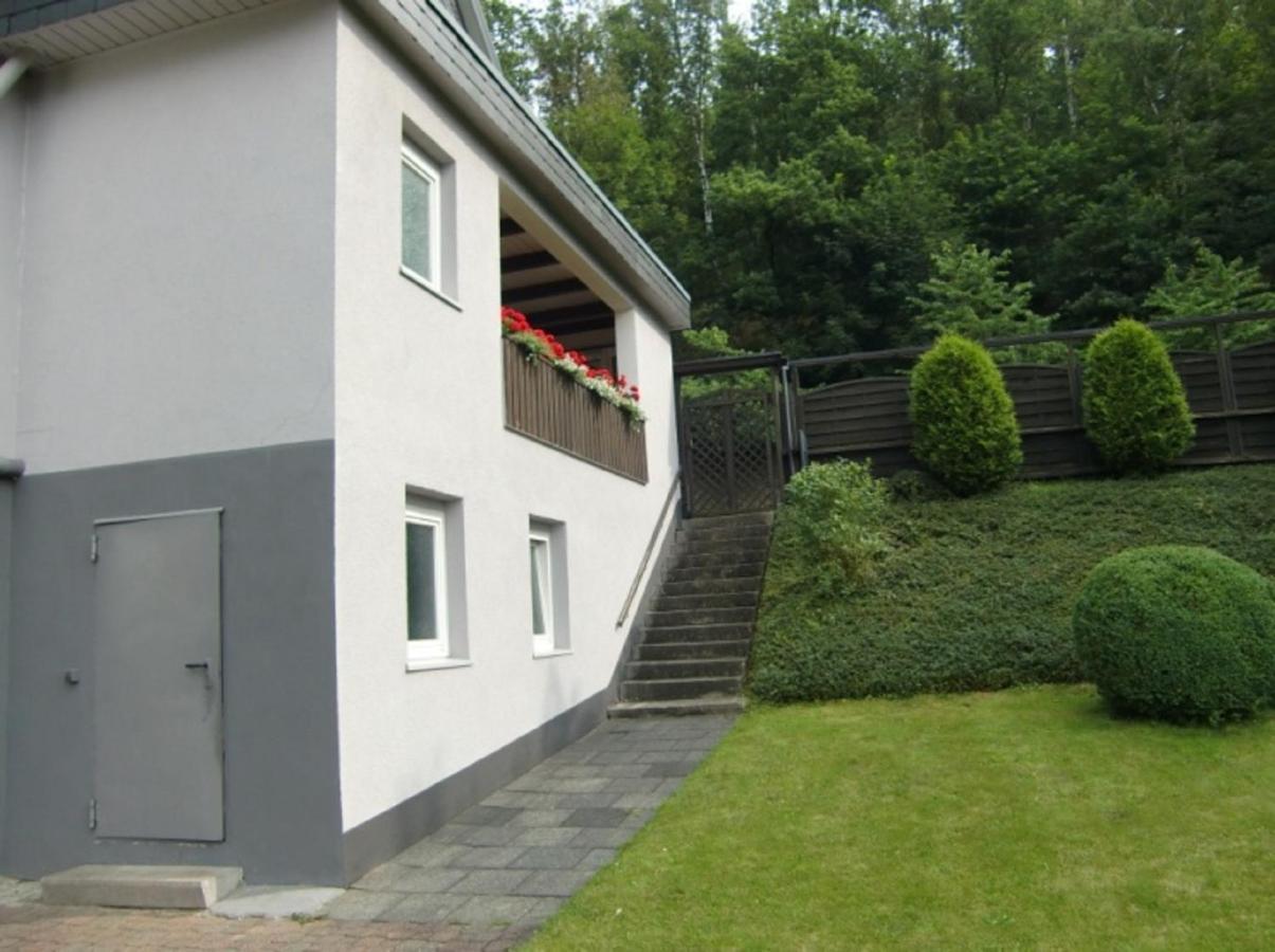 Ferienwohnung Ilse Und Eberhard Troeps Siegen Esterno foto